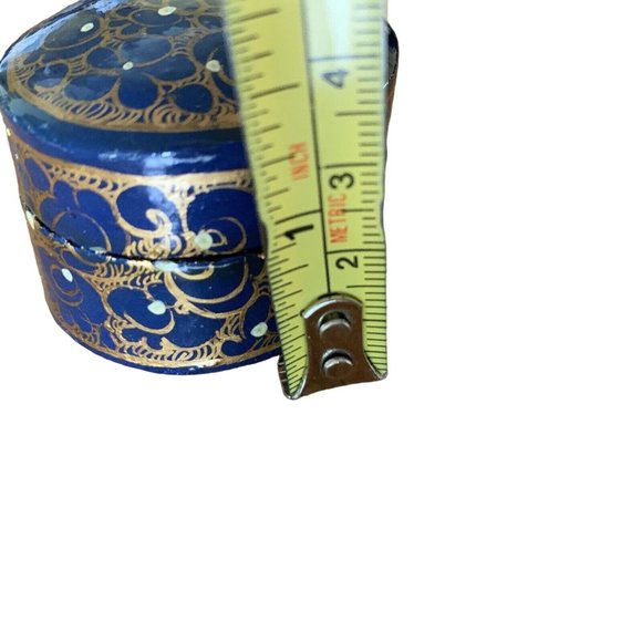 Vintage Oval Lacquer Trinket/Jewelry Box Blue Gold 2.5” - Picture 5 of 6